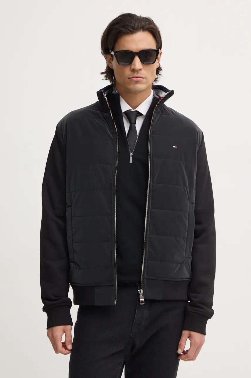 

Яке Tommy Hilfiger в черно преходен модел MW0MW35543, Черен