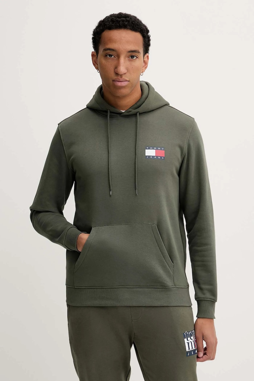 Tommy Jeans bluză culoarea verde, cu glugă, cu imprimeu, DM0DM20738