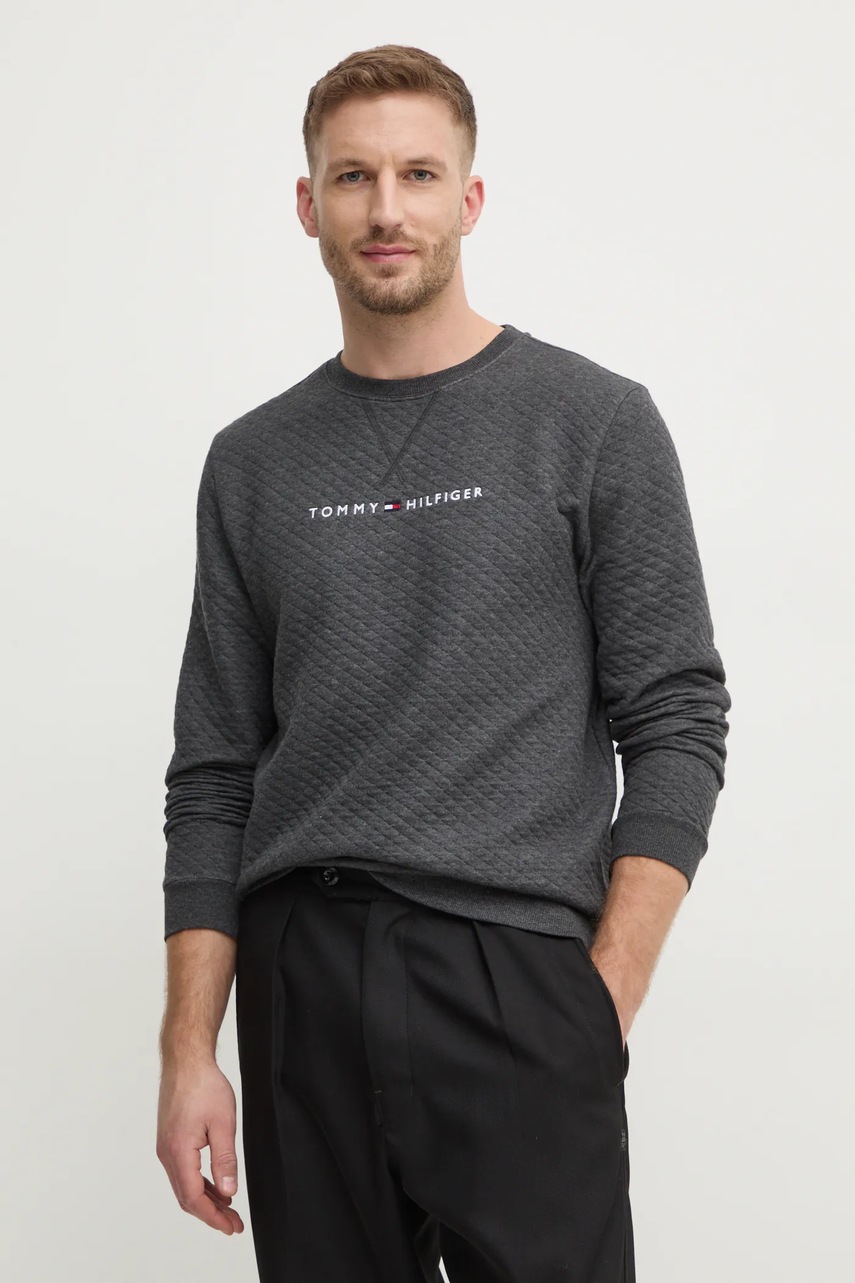 

Суичър Tommy Hilfiger в сиво с апликация UM0UM03453, Сив