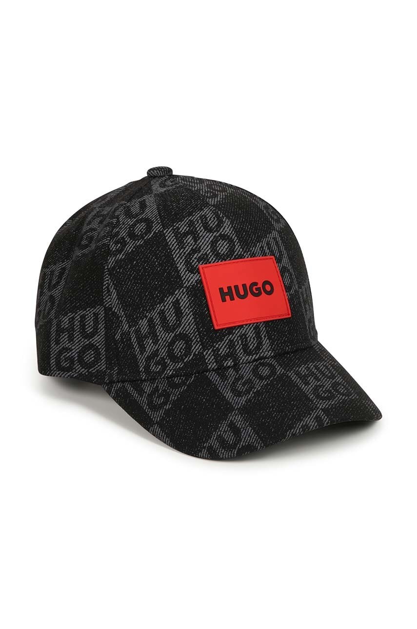 

Детска шапка с козирка HUGO в черно с десен G00262, Черен