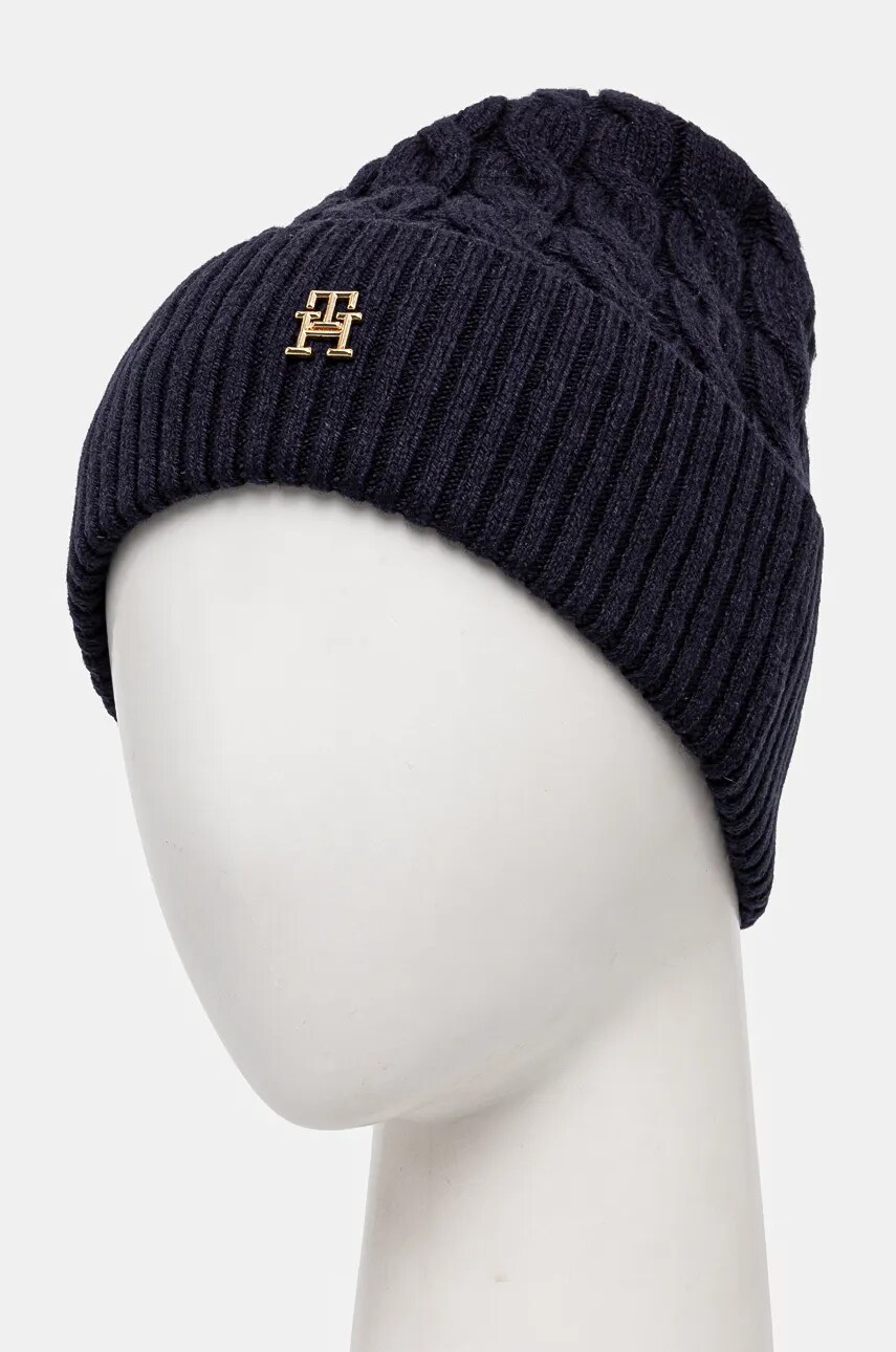 Шерстяная шапка Tommy Hilfiger цвет синий из тонкого трикотажа шерсть AW0AW16629 Шерстяная шапка Tommy Hilfiger цвет синий из тонкого трикотажа шерсть AW0AW16629