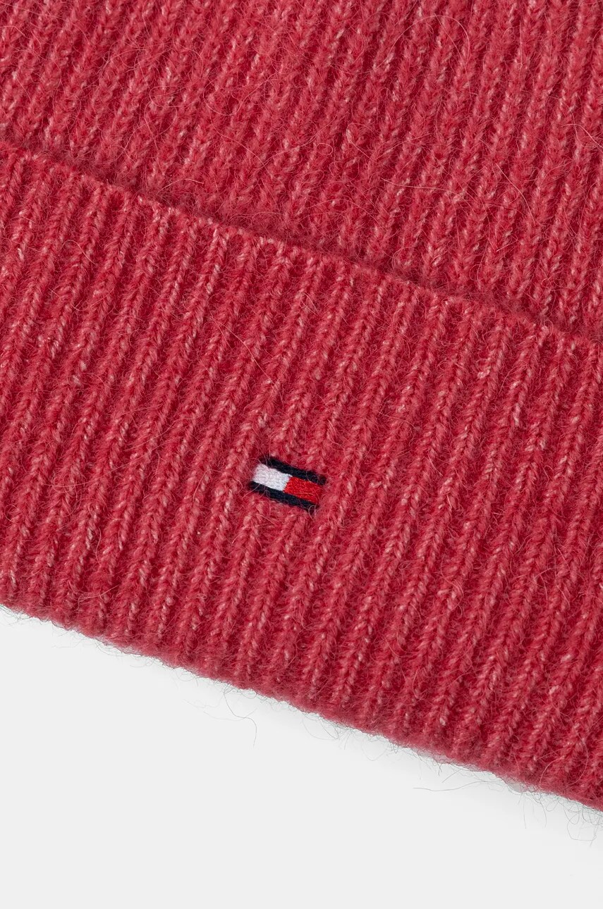 Шапка с примесью шерсти Tommy Hilfiger цвет розовый из тонкого трикотажа AW0AW16633 Шапка с примесью шерсти Tommy Hilfiger цвет розовый из тонкого трикотажа AW0AW16633
