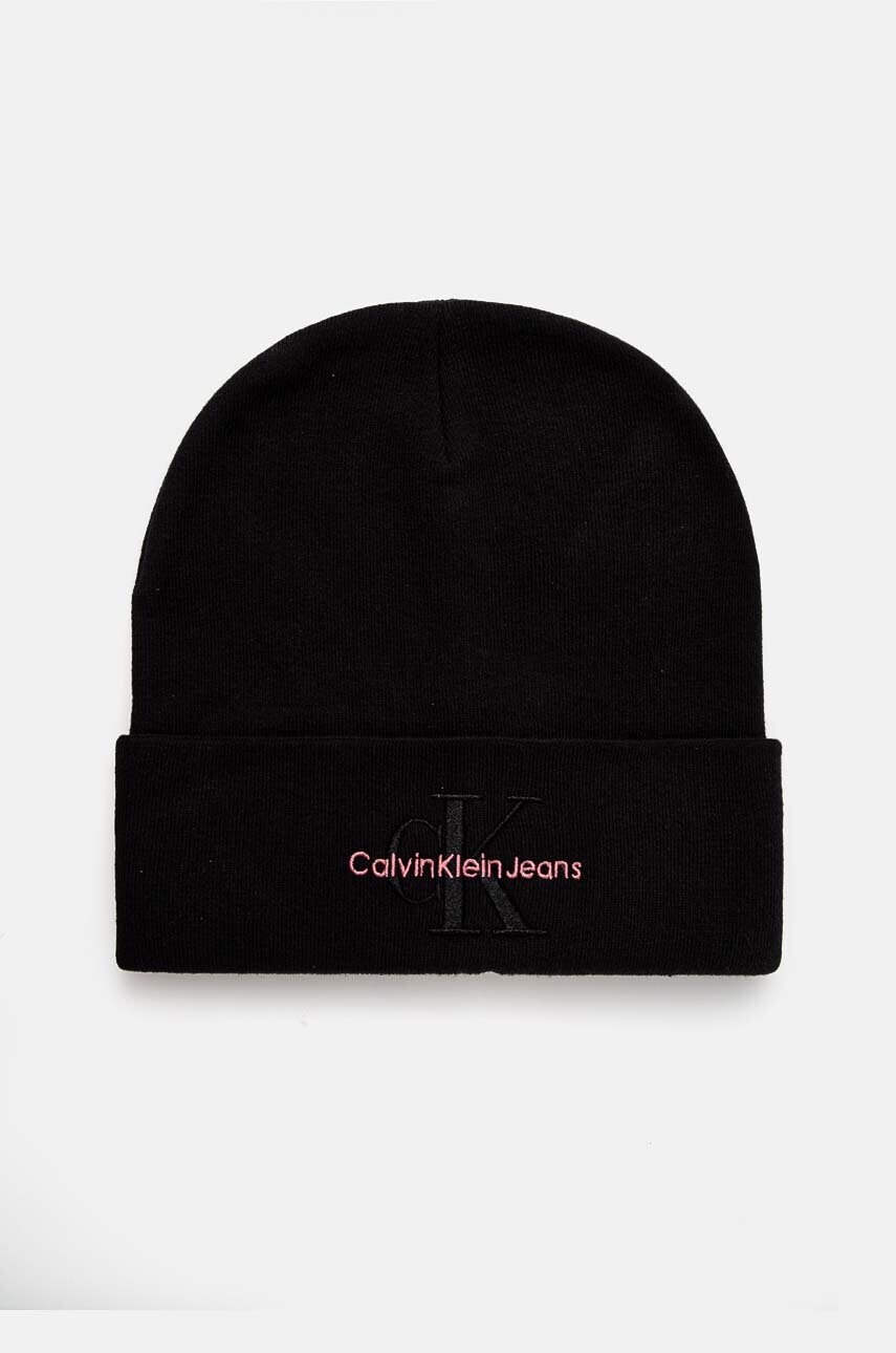 Levně Bavlněná čepice Calvin Klein Jeans černá barva, z tenké pleteniny, K60K612668