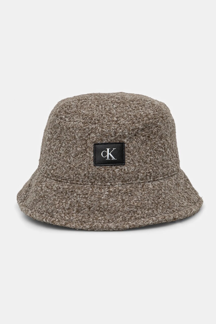 Levně Klobouk Calvin Klein Jeans šedá barva, K60K612754