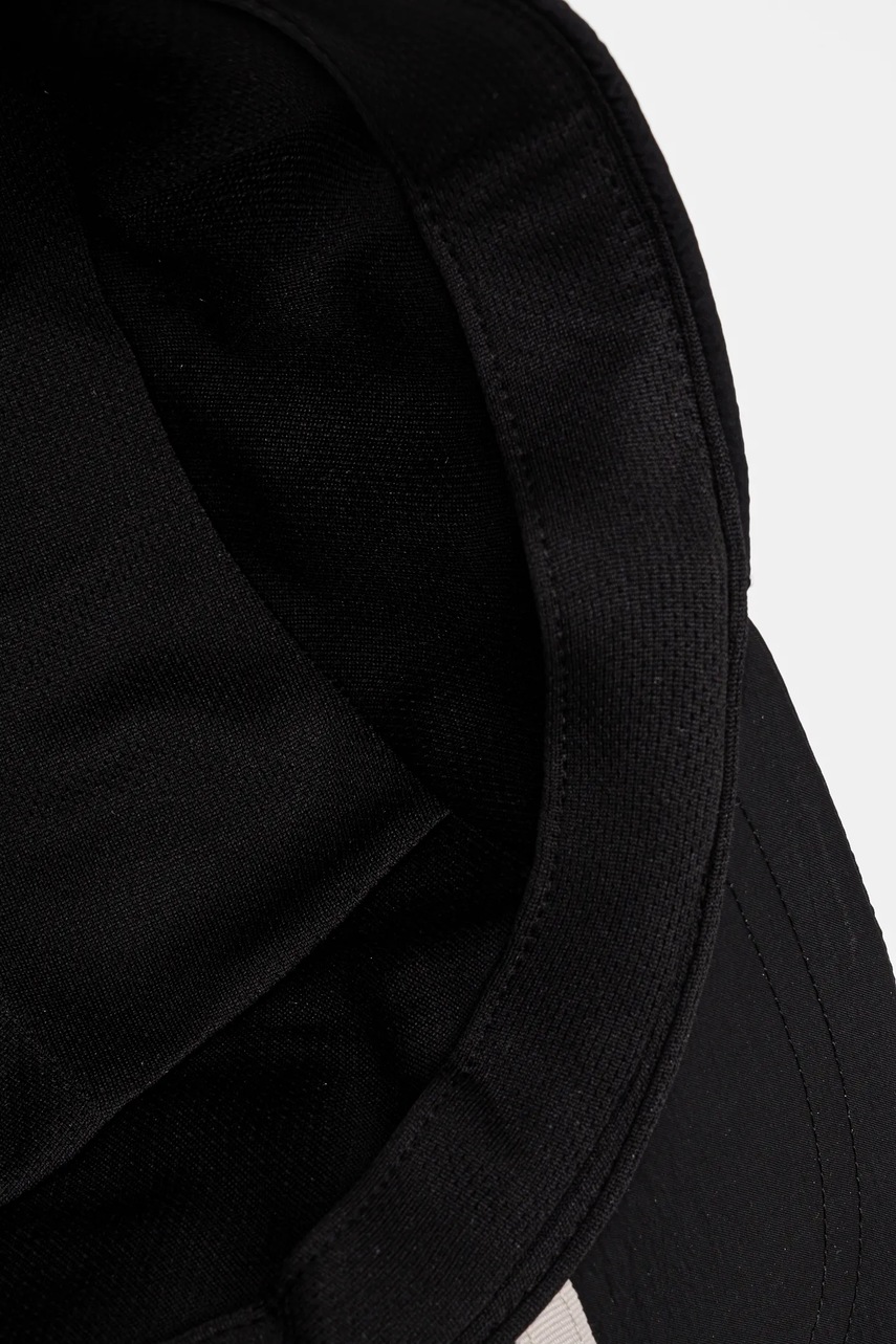 Καπέλο adidas x Moon Boot χρώμα: μαύρο, JE1943 φωτογραφία