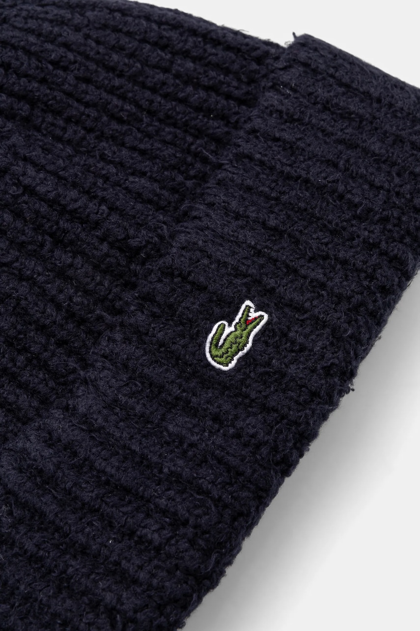 Шапка Lacoste цвет синий из толстого трикотажа RB1050 Шапка Lacoste цвет синий из толстого трикотажа RB1050