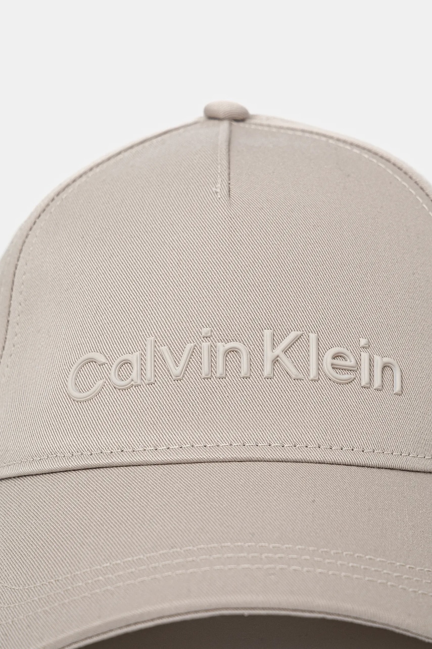 Хлопковая кепка Calvin Klein цвет бежевый однотонная K50K511987 Хлопковая кепка Calvin Klein цвет бежевый однотонная K50K511987