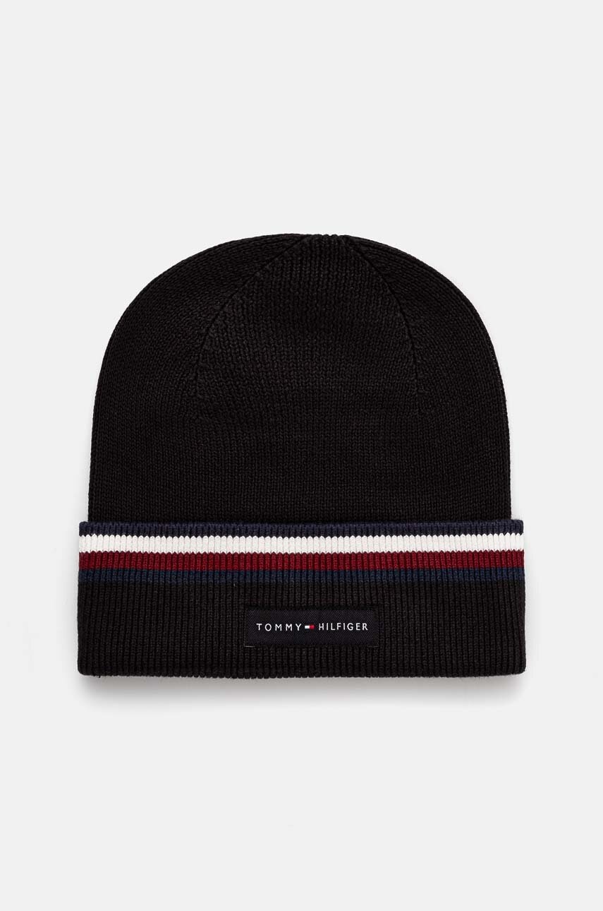 

Памучна шапка Tommy Hilfiger в черно от памук AM0AM12983, Черен