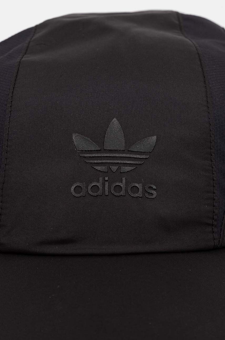 Kapa Sa šiltom Adidas Originals Boja: Crna, S Aplikacijom, IW8629