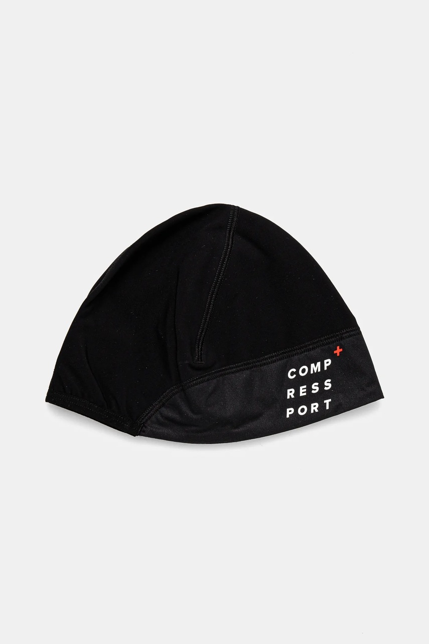 

Шапка Compressport Hurricane в черно с фина плетка CU00071B, Черен