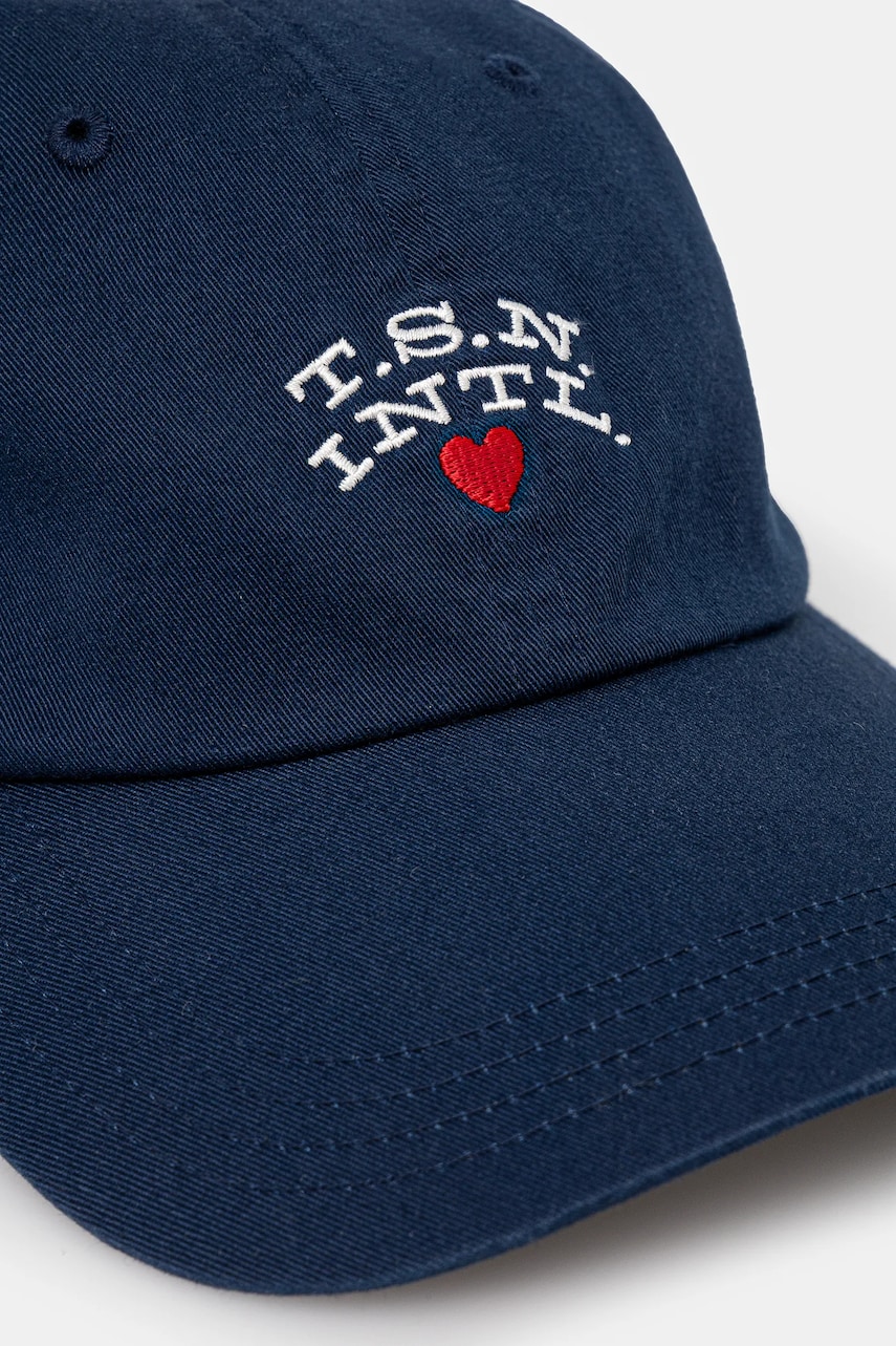 Хлопковая кепка thisisneverthat Heart Cap цвет синий с принтом TN243WHWBC08 Хлопковая кепка thisisneverthat Heart Cap цвет синий с принтом TN243WHWBC08