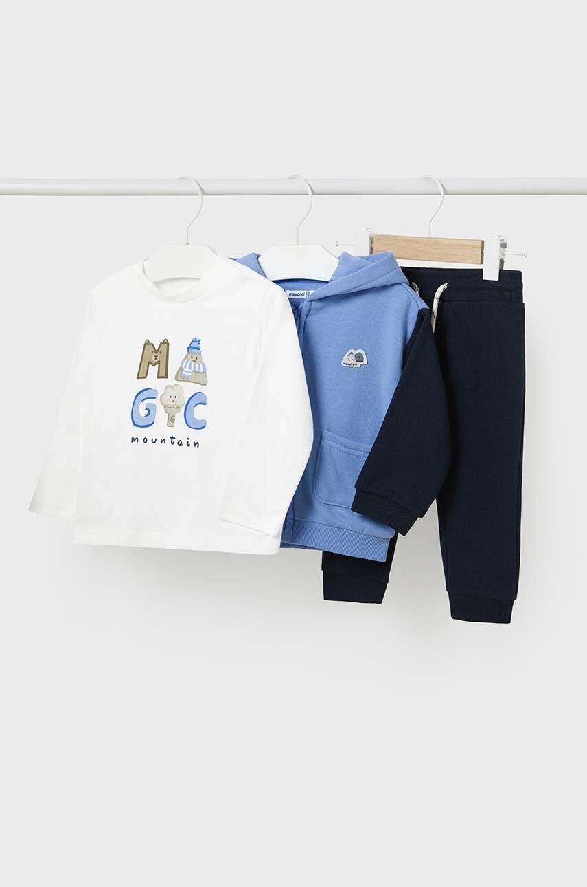 

Детски спортен комплект Mayoral в синьо 2819, Син