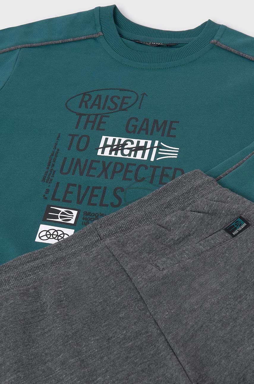 Детский спортивный костюм Mayoral цвет зелёный 7844 Детский спортивный костюм Mayoral цвет зелёный 7844