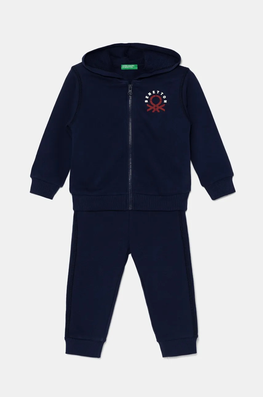 

Детски памучен анцуг United Colors of Benetton в тъмносиньо 3J68GK00L, Тъмносин
