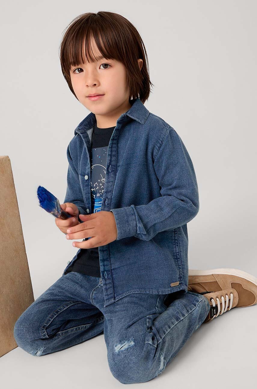 

Дънкова риза от памук Mayoral в синьо 4112, Син