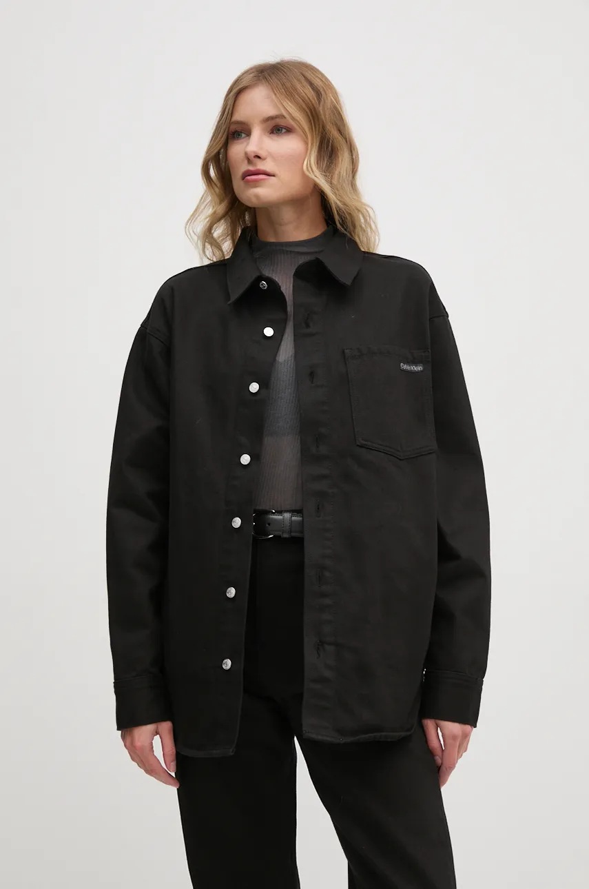 

Дънкова риза Calvin Klein Jeans дамска в черно със свободна кройка с класическа яка J20J224381, Черен