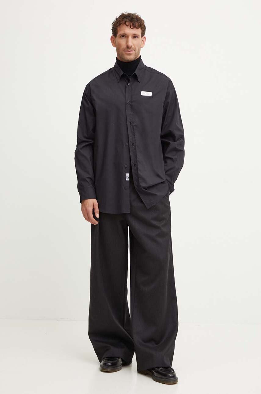 Бавовняна сорочка Versace Jeans Couture чоловіча колір чорний relaxed класичний комір 77GALY10 CN002 