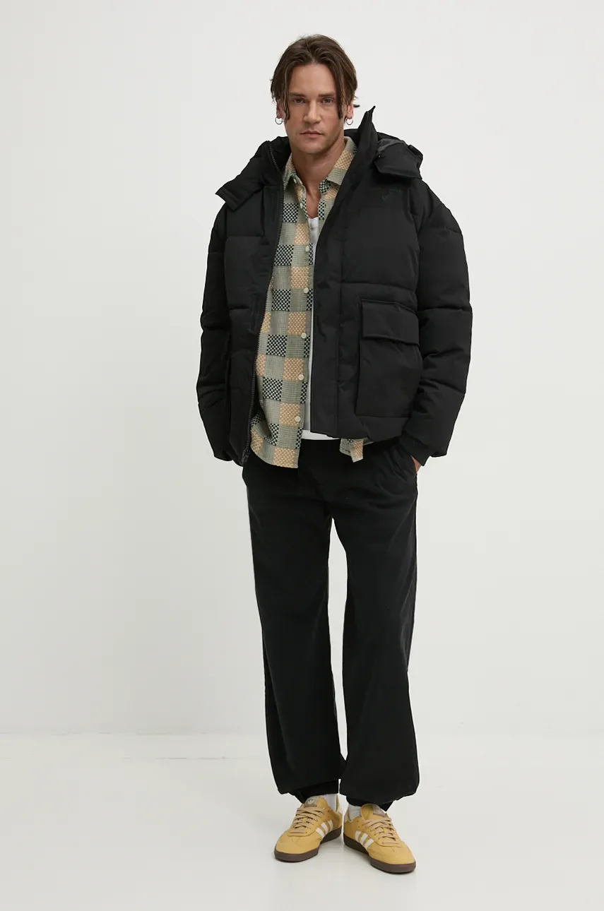 Хлопковая рубашка Desigual MICHIGAN мужская цвет зелёный relaxed классический воротник 24WMCW40 Хлопковая рубашка Desigual MICHIGAN мужская цвет зелёный relaxed классический воротник 24WMCW40