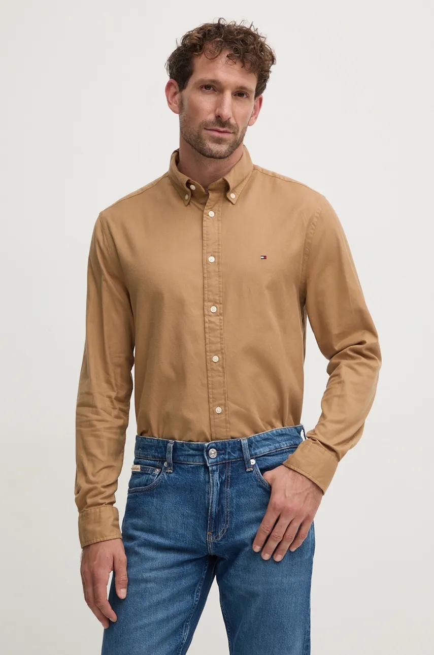 

Риза Tommy Hilfiger мъжка в бежово със стандартна кройка с яка с копче MW0MW36824, Бежов