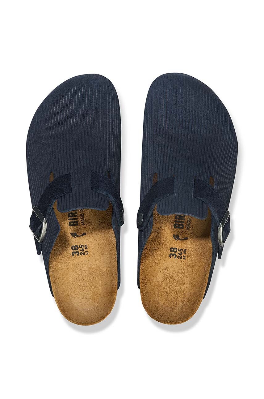 Замшеві шльопанці Birkenstock Boston Corduroy чоловічі колір синій 1026108 