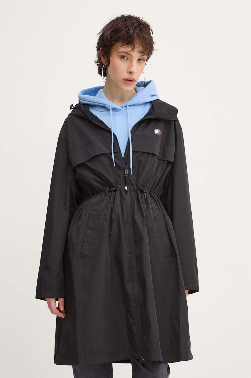 

Яке Tommy Jeans в черно преходен модел DW0DW18305, Черен