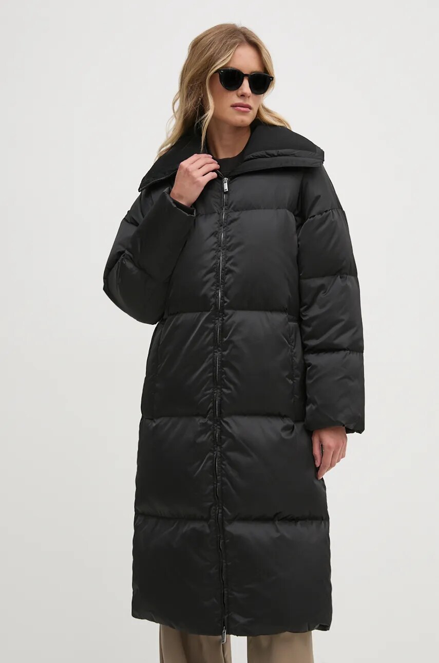 Levně Péřová bunda Calvin Klein dámská, černá barva, zimní, K20K207721