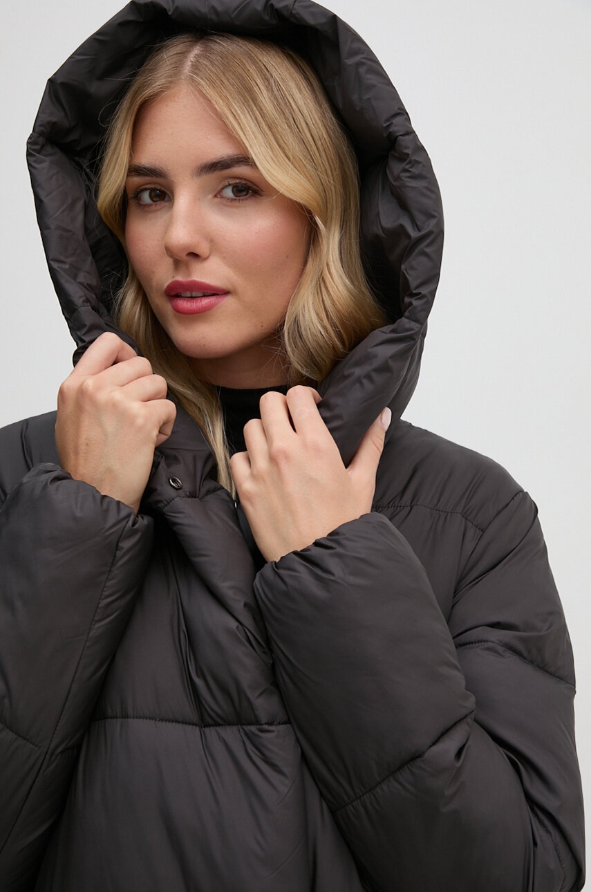 Куртка Calvin Klein жіноча колір чорний зимова K20K207990 