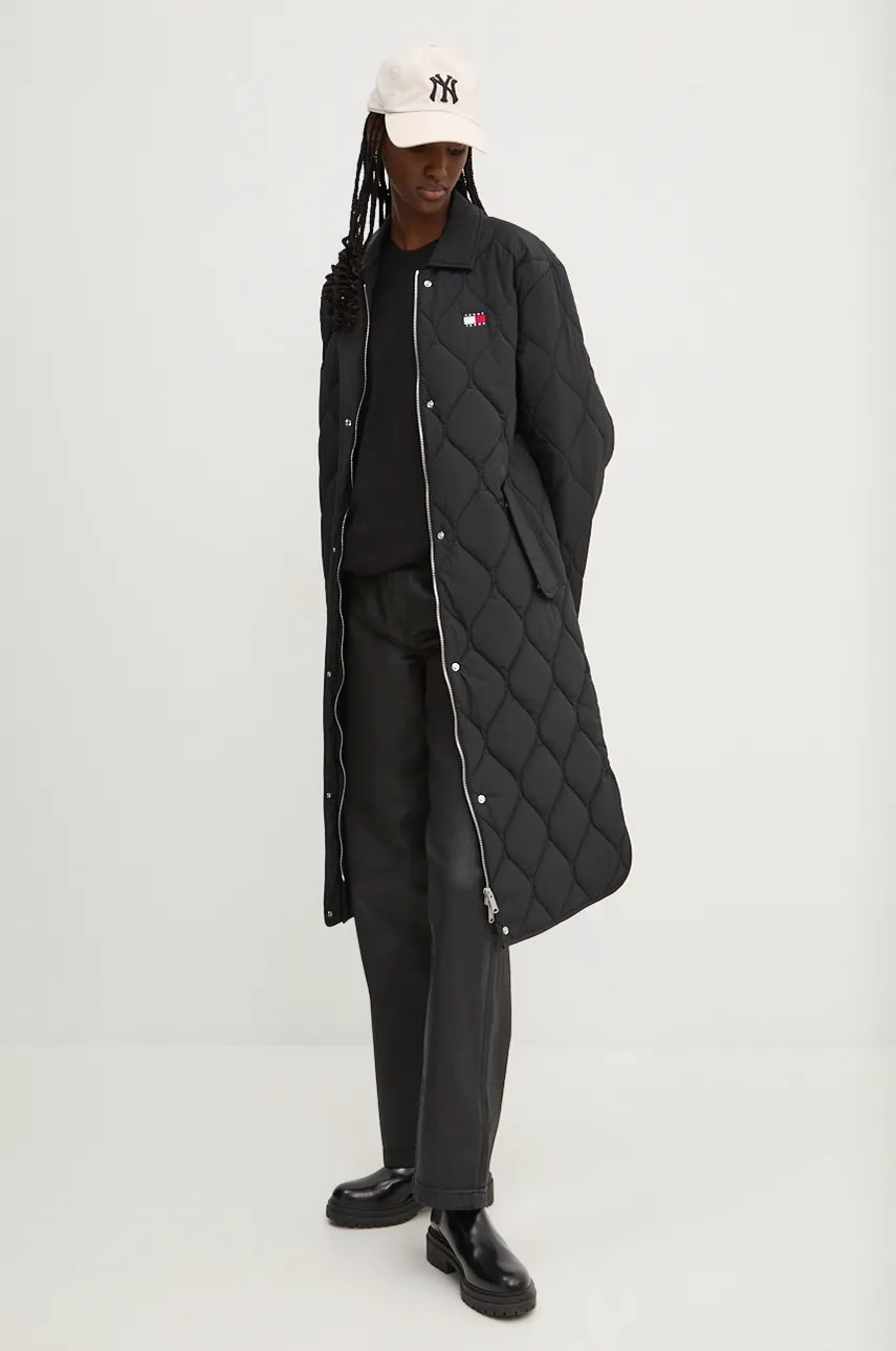 Tommy Jeans geaca femei, culoarea negru, de tranzitie, DW0DW18840