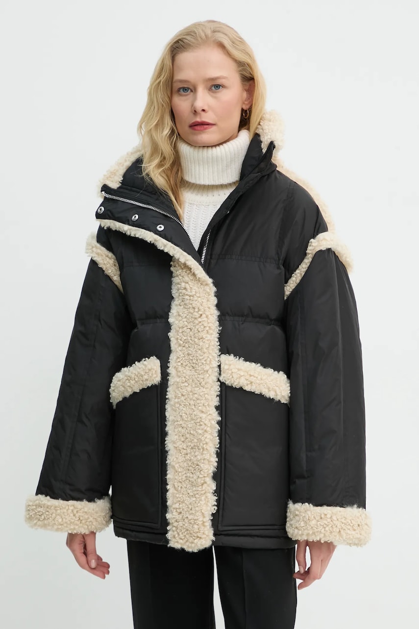 Stand Studio geaca de puf Dorothy Coat femei, culoarea negru, de tranzitie, oversize, 62033-8657 Stand Studio geaca de puf Dorothy Coat femei, culoarea negru, de tranzitie, oversize, 62033-8657