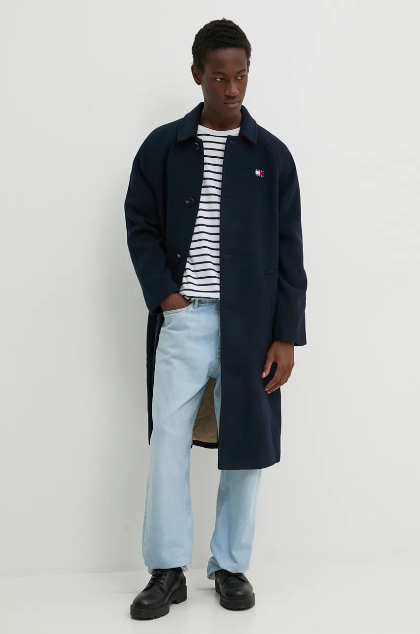 Пальто с примесью шерсти Tommy Jeans цвет синий переходное DM0DM20589 Пальто с примесью шерсти Tommy Jeans цвет синий переходное DM0DM20589