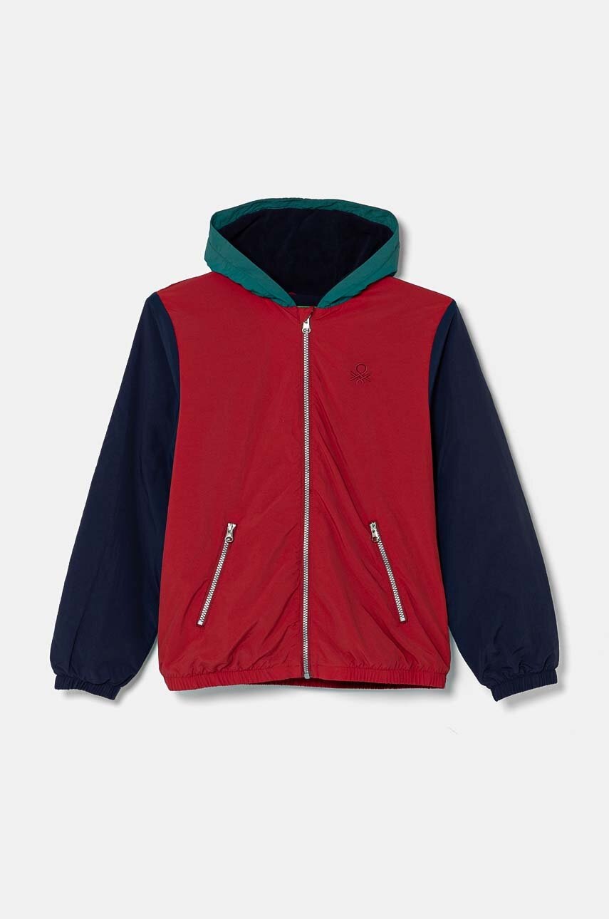 

Детско яке United Colors of Benetton в червено 2IGGCN04W, Червен