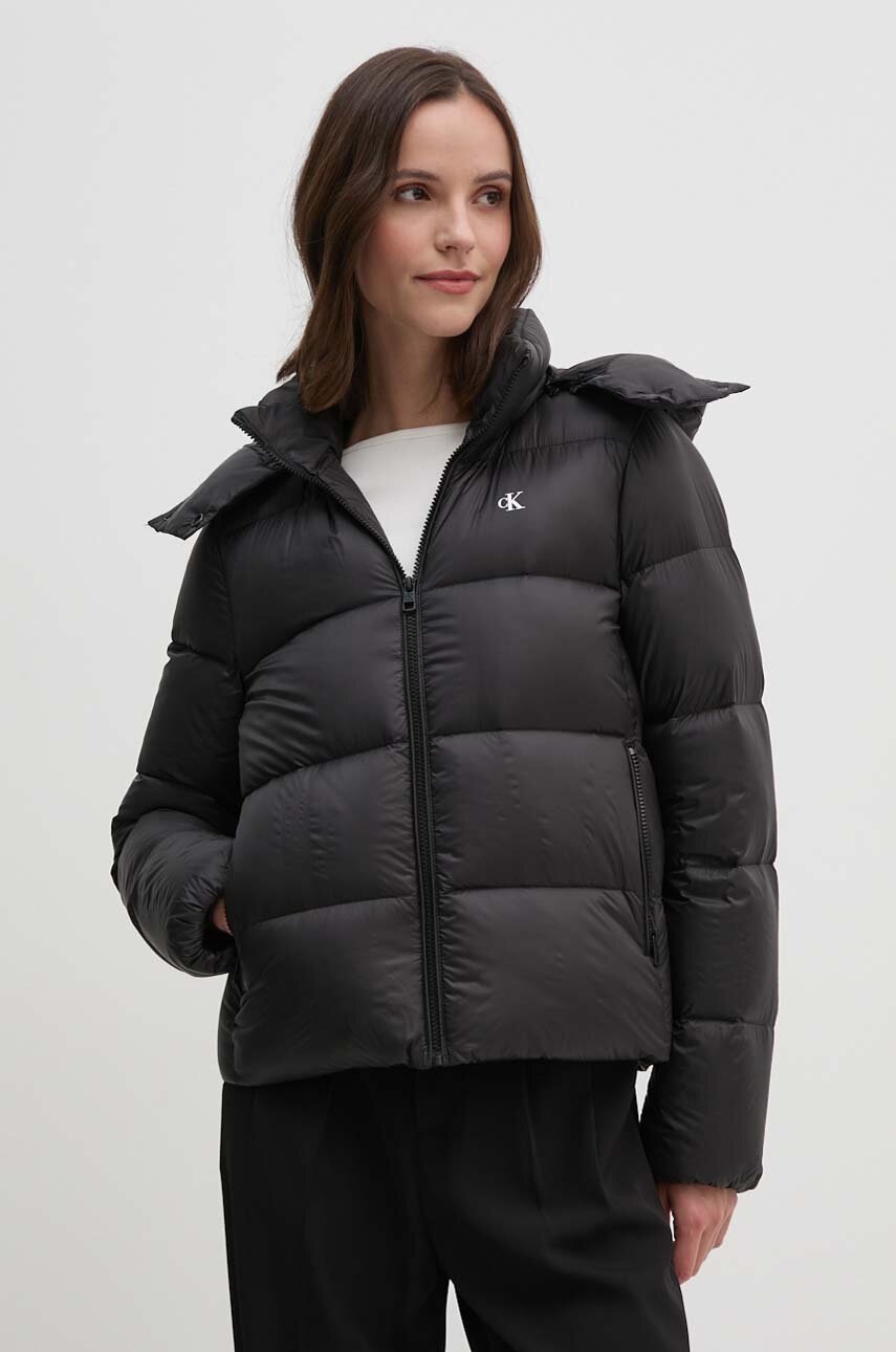 

Пухено яке Calvin Klein Jeans в черно зимен модел J20J223571, Черен