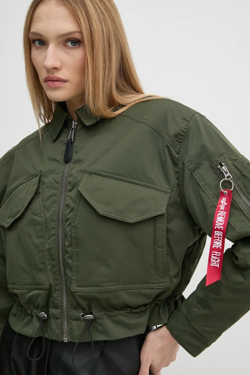 Куртка Alpha Industries жіноча колір зелений зимова oversize 148011 