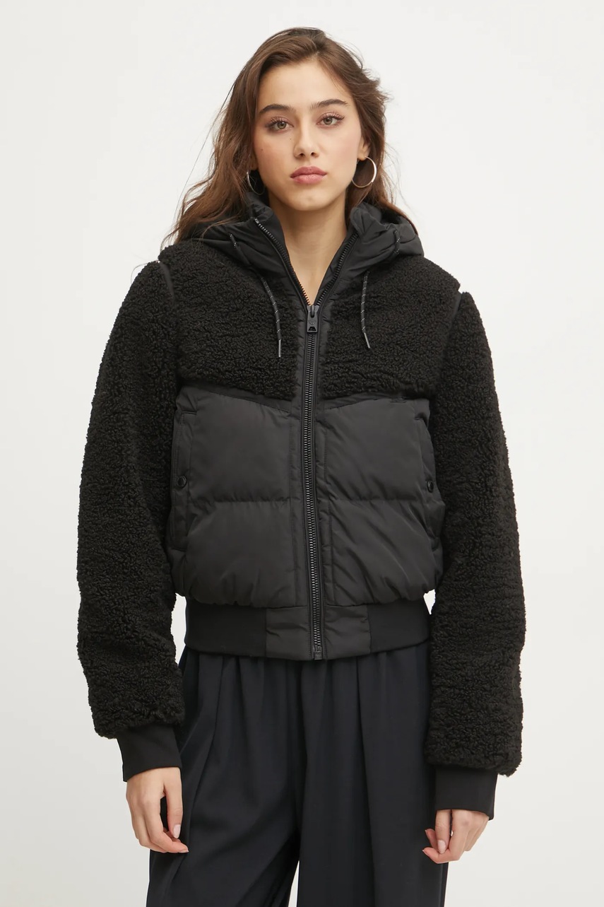 

Яке Superdry в черно зимен модел W5011758A-16A, Черен