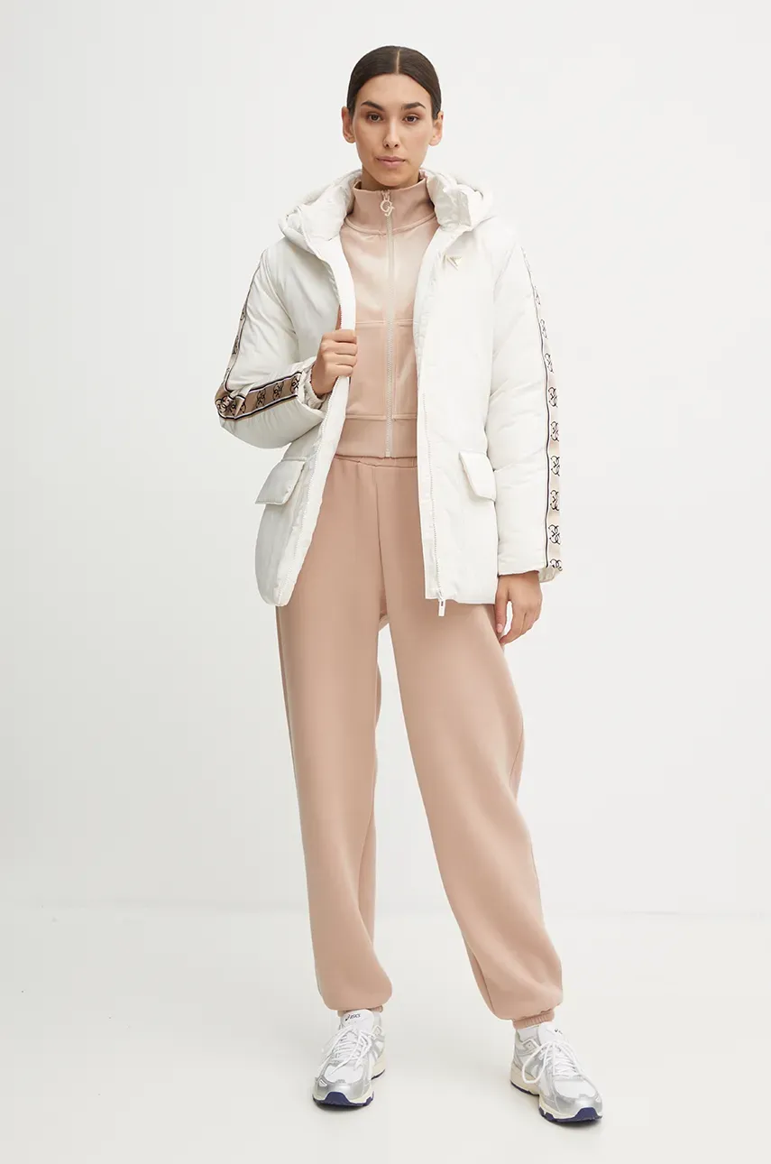 Куртка Guess женская цвет бежевый зимняя V4BL07 WGMX2 Куртка Guess женская цвет бежевый зимняя V4BL07 WGMX2