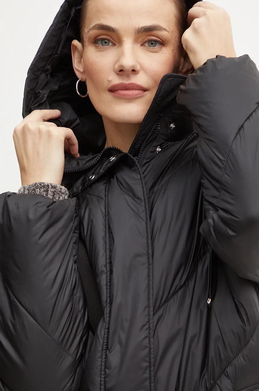 Куртка Boss Orange жіноча колір чорний перехідна oversize 50524024 