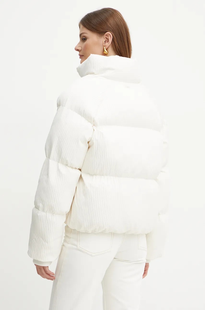 Куртка BOSS жіноча колір білий зимова oversize 50524026 
