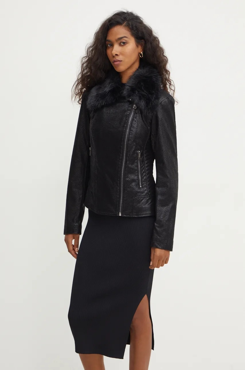 

Яке Guess OLIVIA в черно преходен модел W4BL29 WGJE0, Черен