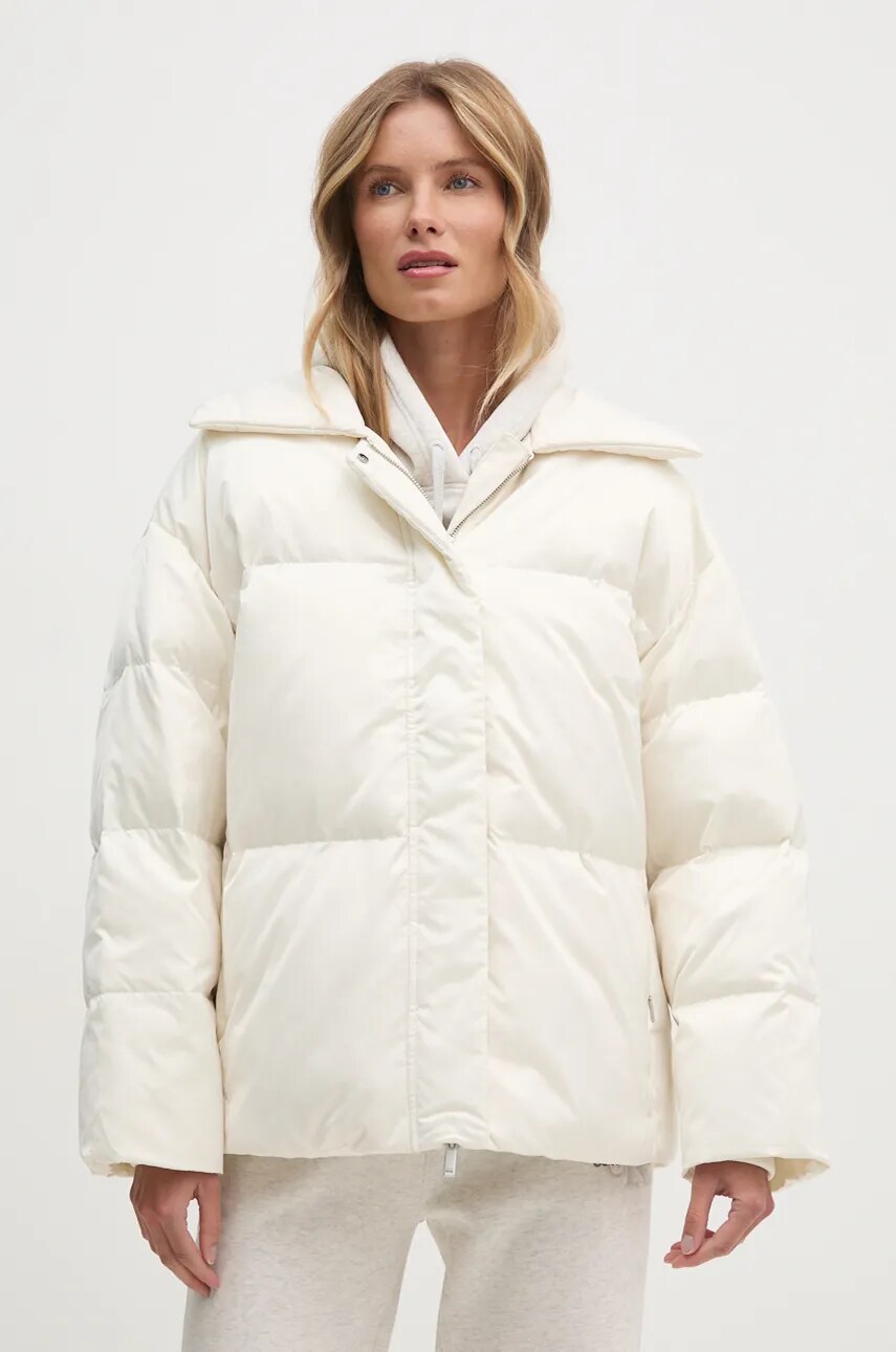 Levně Péřová bunda Calvin Klein dámská, béžová barva, zimní, K20K207720