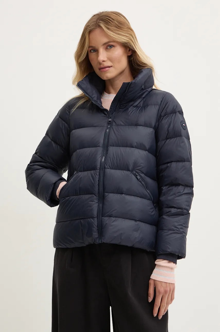 

Пухено яке Tommy Hilfiger в тъмносиньо зимен модел WW0WW43118, Тъмносин