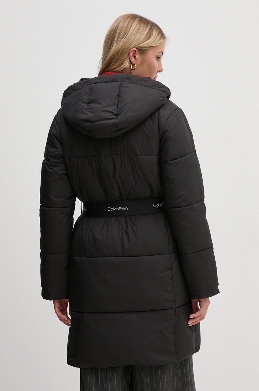 Куртка Calvin Klein Jeans жіноча колір чорний зимова J20J224122 