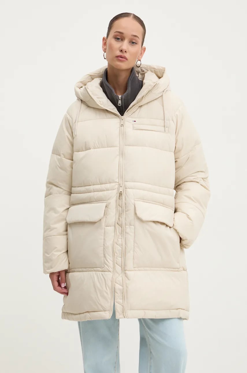 Tommy Jeans geaca femei, culoarea bej, de iarna, DW0DW18842 Tommy Jeans geaca femei, culoarea bej, de iarna, DW0DW18842