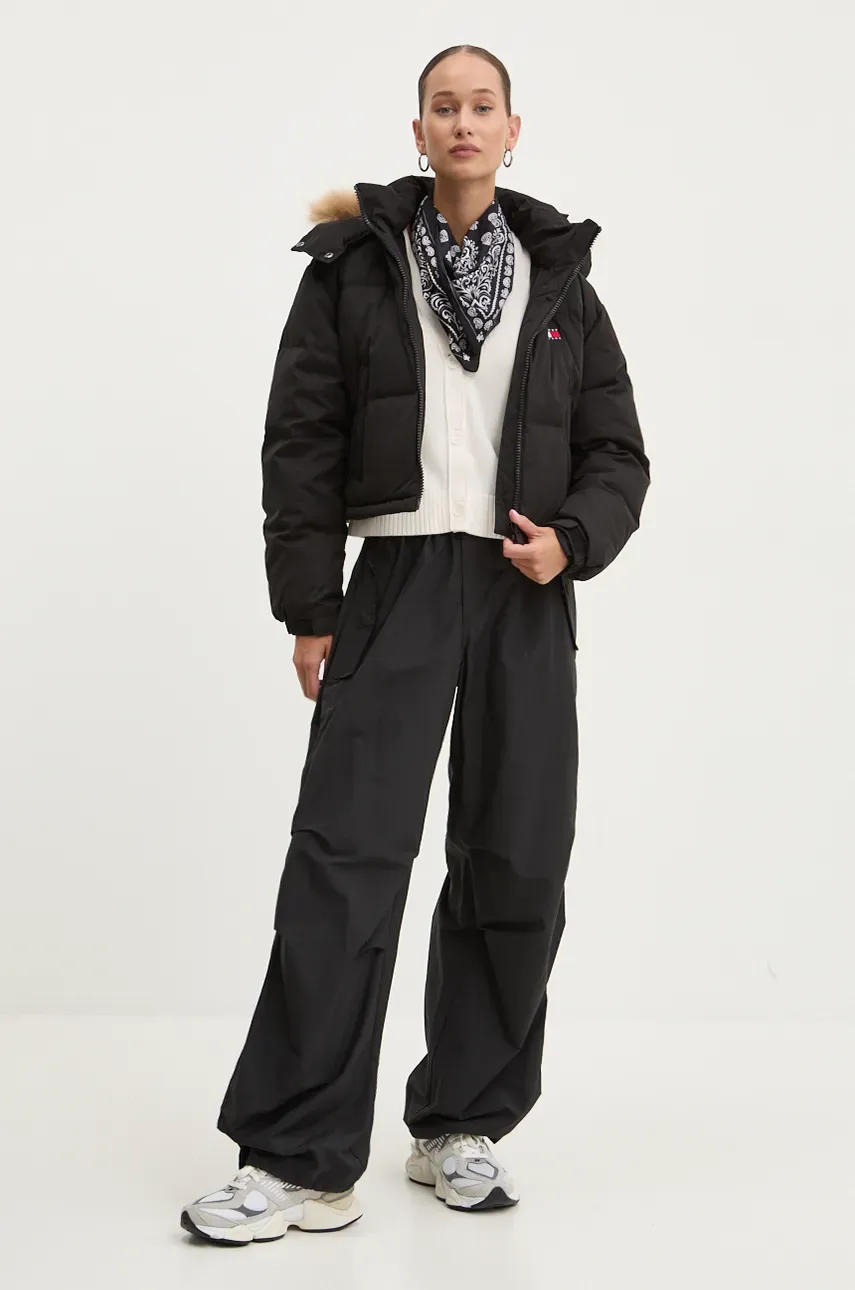 Куртка Tommy Jeans женская цвет чёрный зимняя DW0DW19687 Куртка Tommy Jeans женская цвет чёрный зимняя DW0DW19687