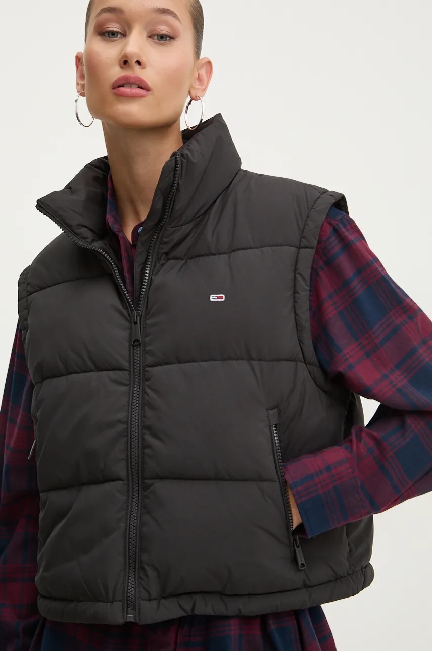 

Елек Tommy Jeans дамски в черно зимен модел DW0DW19696, Черен