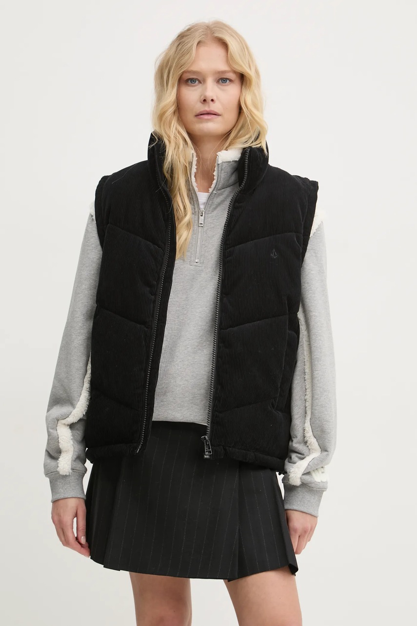 Куртка Volcom жіноча колір чорний зимова oversize B1732300 