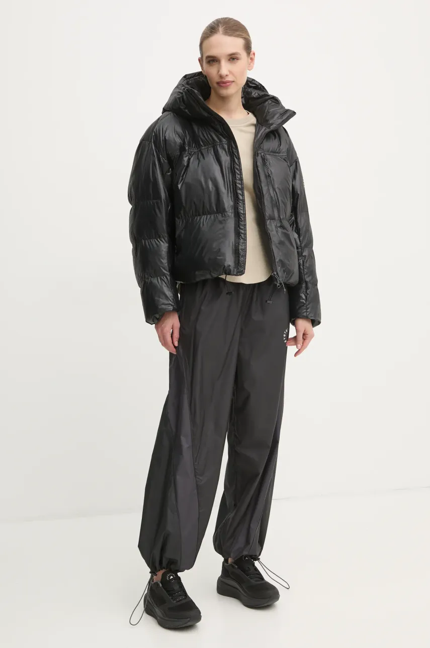 Куртка adidas by Stella McCartney TrueNature женская цвет чёрный зимняя IW9842 Куртка adidas by Stella McCartney TrueNature женская цвет чёрный зимняя IW9842