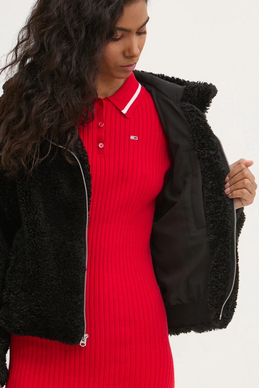 Μπλούζα Hollister Co. χρώμα: μαύρο, με κουκούλα, KI344-4400 φωτογραφία