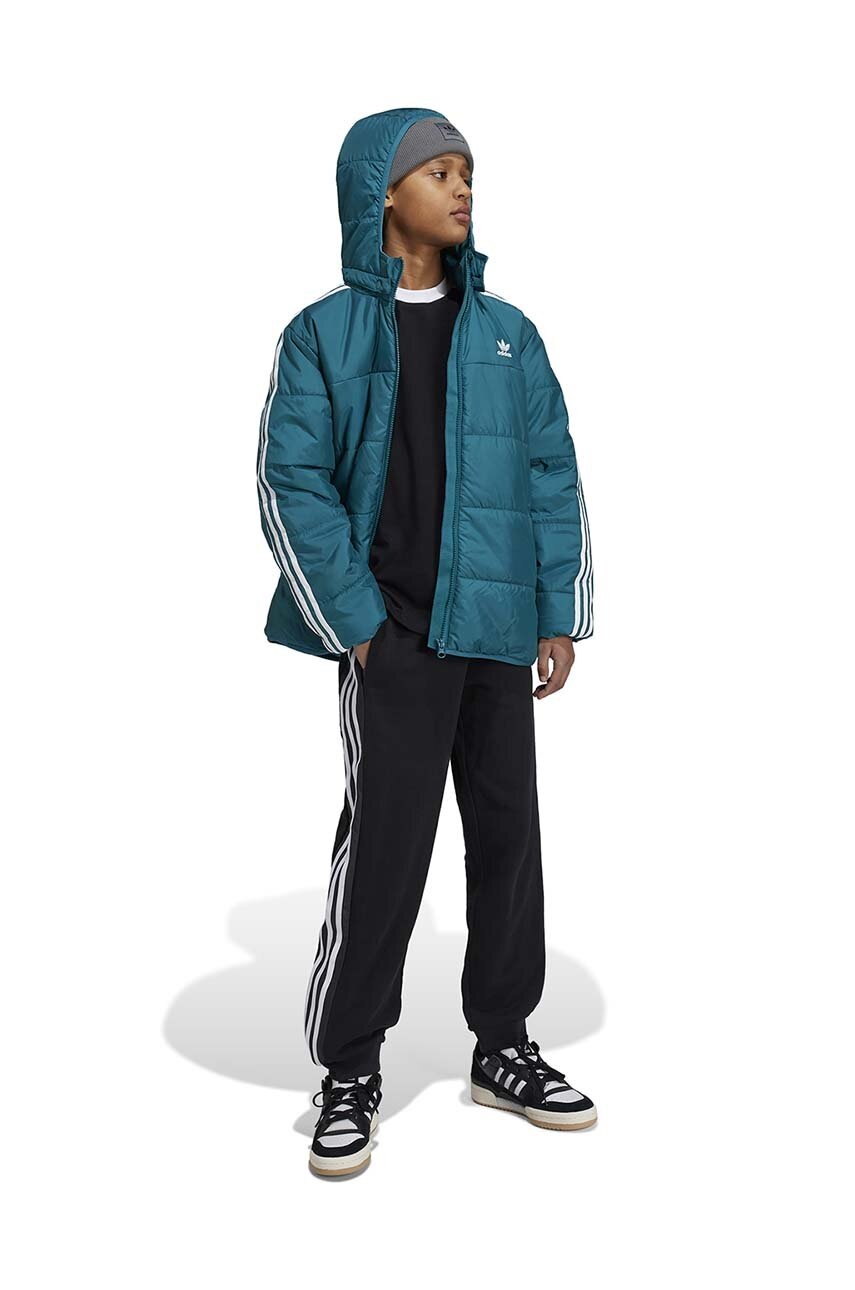 adidas Originals geaca copii PADDEDACKET culoarea verde, IY7495