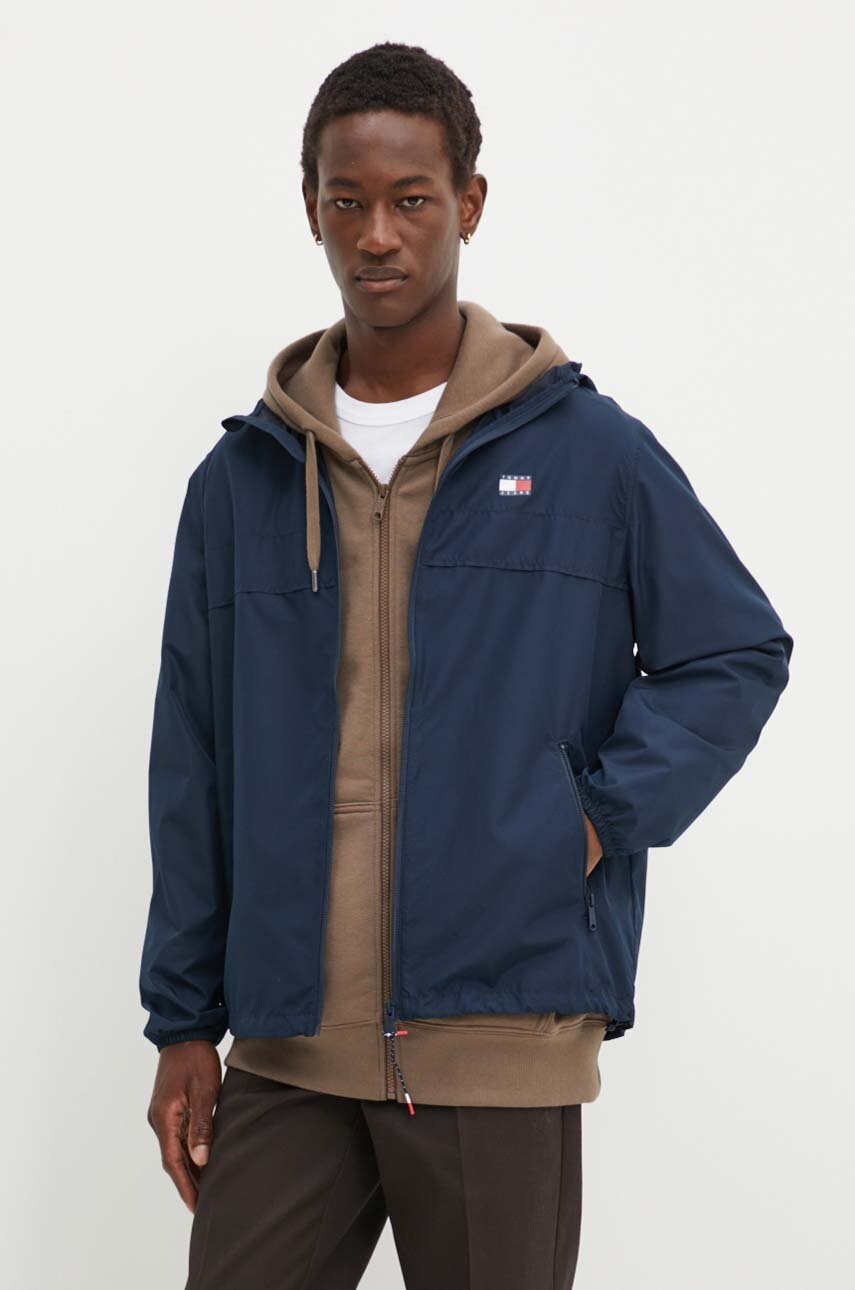 

Яке Tommy Jeans в тъмносиньо преходен модел DM0DM20204, Тъмносин