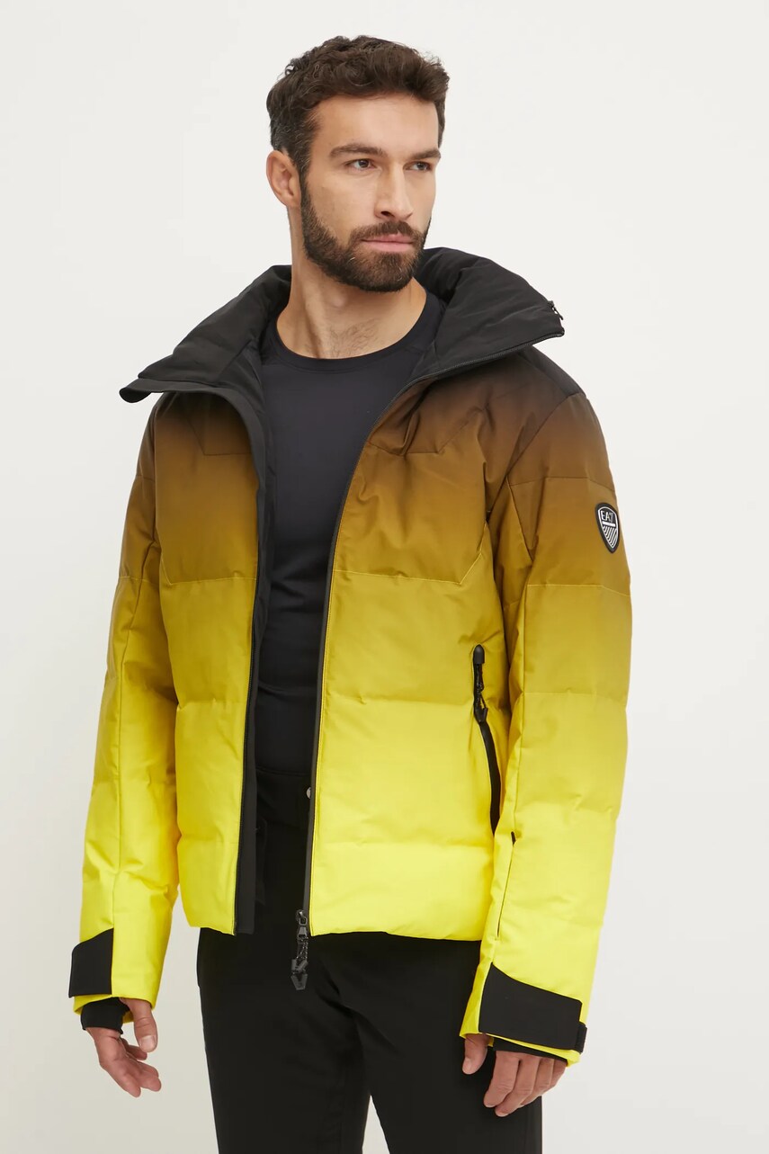 Levně Péřová lyžařská bunda EA7 Emporio Armani žlutá barva, PNCJZ.6DPG10